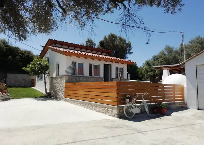 بيت للعطل Casa Di'elen فاليراكي