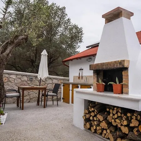 Hébergement de vacances Casa Di'elen *